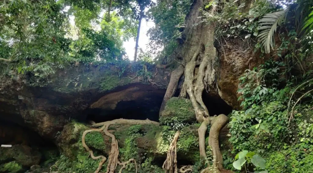 One of the cave in Kochareekkal