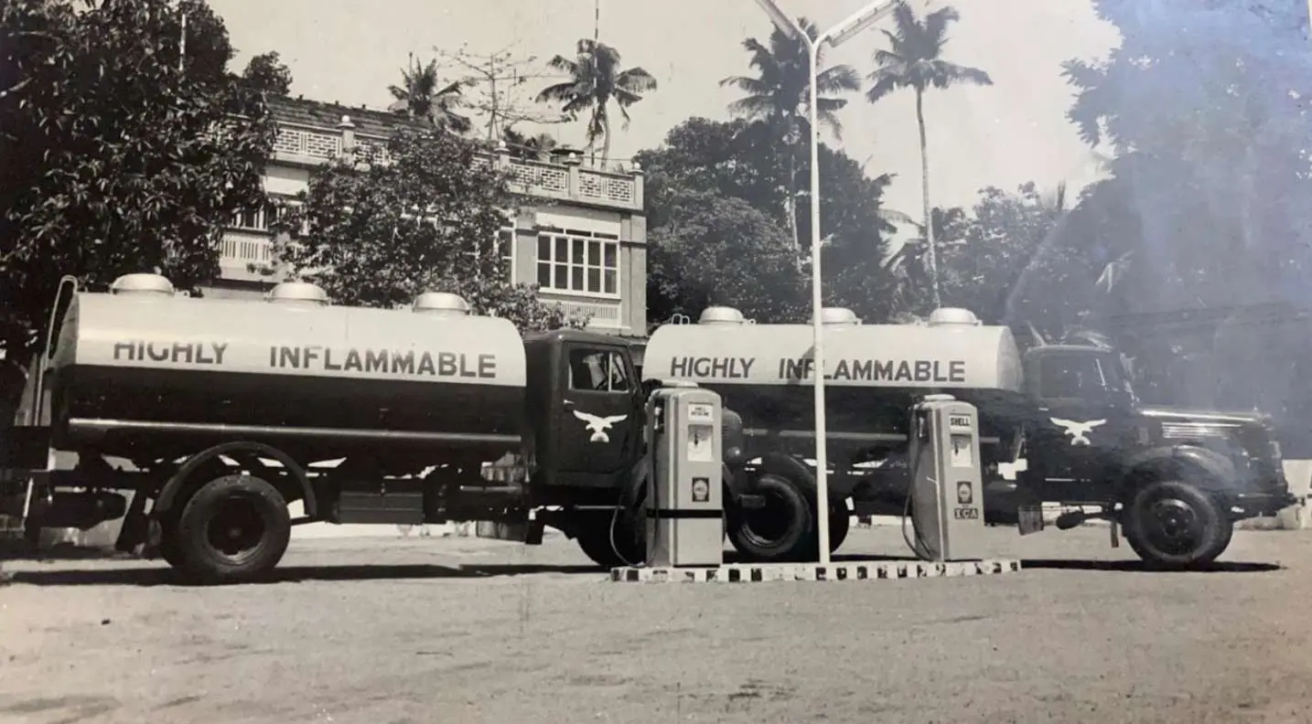 A photo from the time Pai petrol pump moved to the current location.